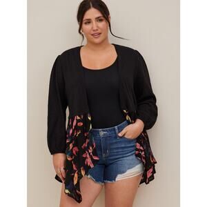 Torrid Fabric Mixed Hanky Hem Open Kimono Cardigan with Floral Bottom Size 3X